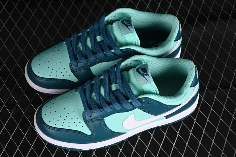 All categories Nk SB Dunk series Nk SB Dunk Low low-top sneakers Nk Dunk Low "Geode Teal" white and green color SB low-top casual sneakers DD1503-301